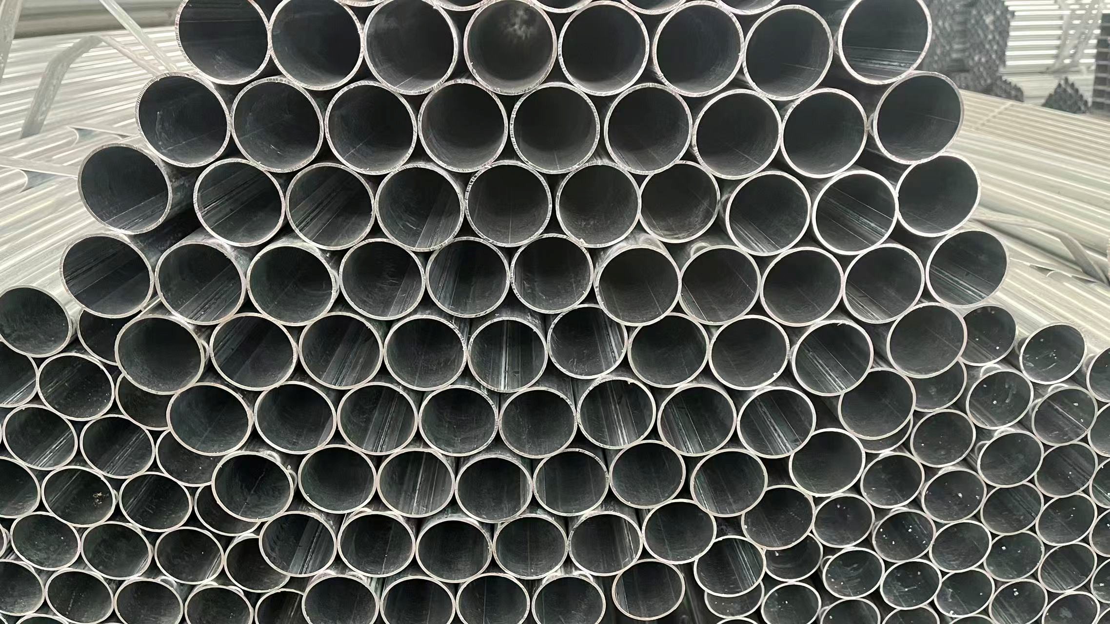 1.5 Inch Round